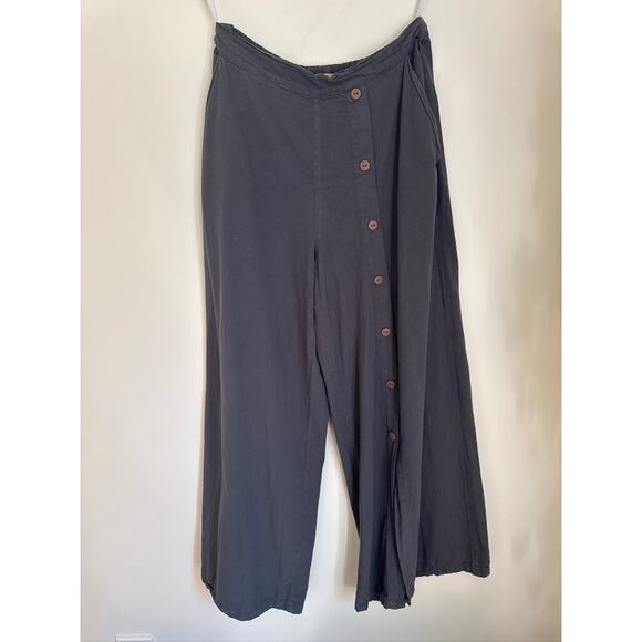 Simply Cotton by Cecilia Nathal Wide Leg Button-Front Cotton Pants in Gray - Picture 1 of 5